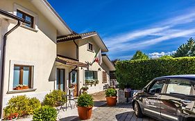 River Hotel